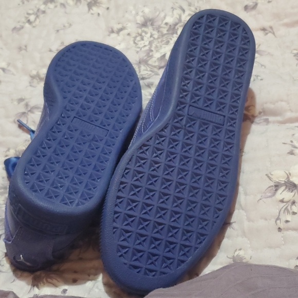 Blue Puma shoes - Picture 4 of 5